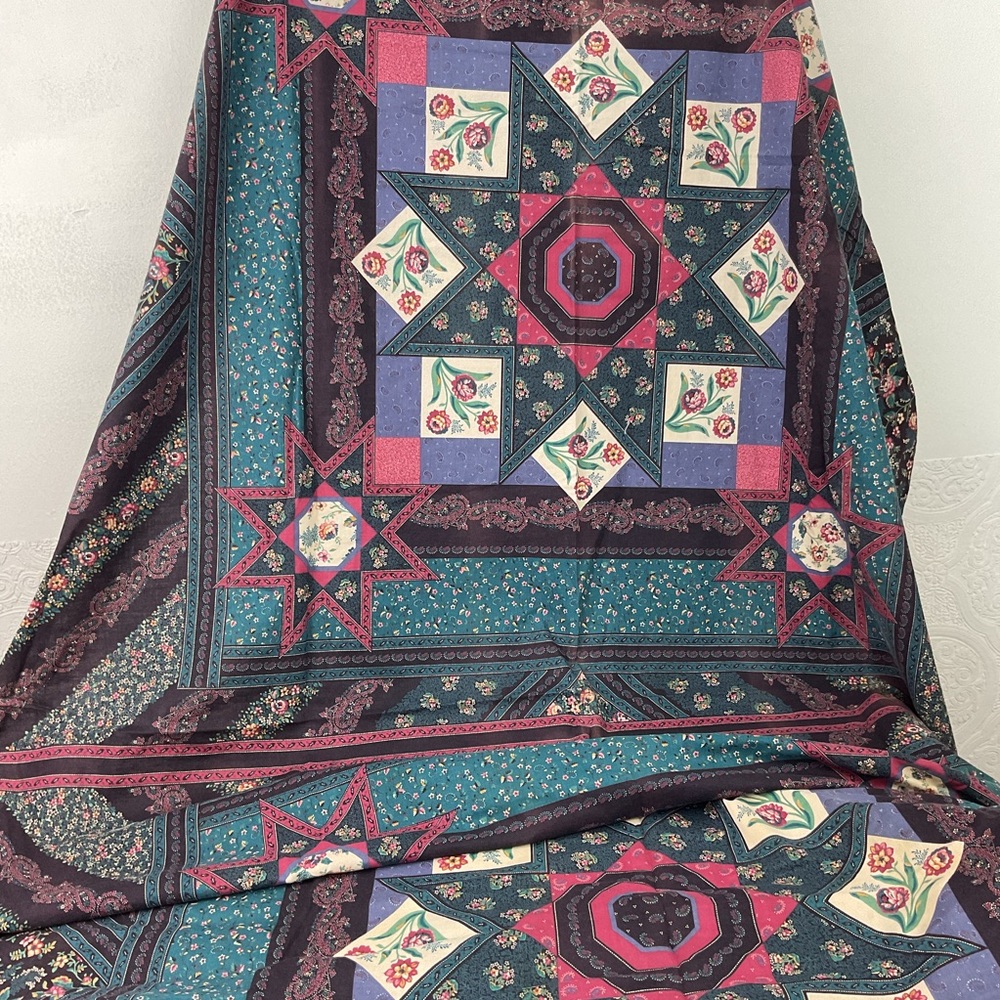 Vintage cheater quilting cotton fabric by Spring Industries 33.5” x 43.5”